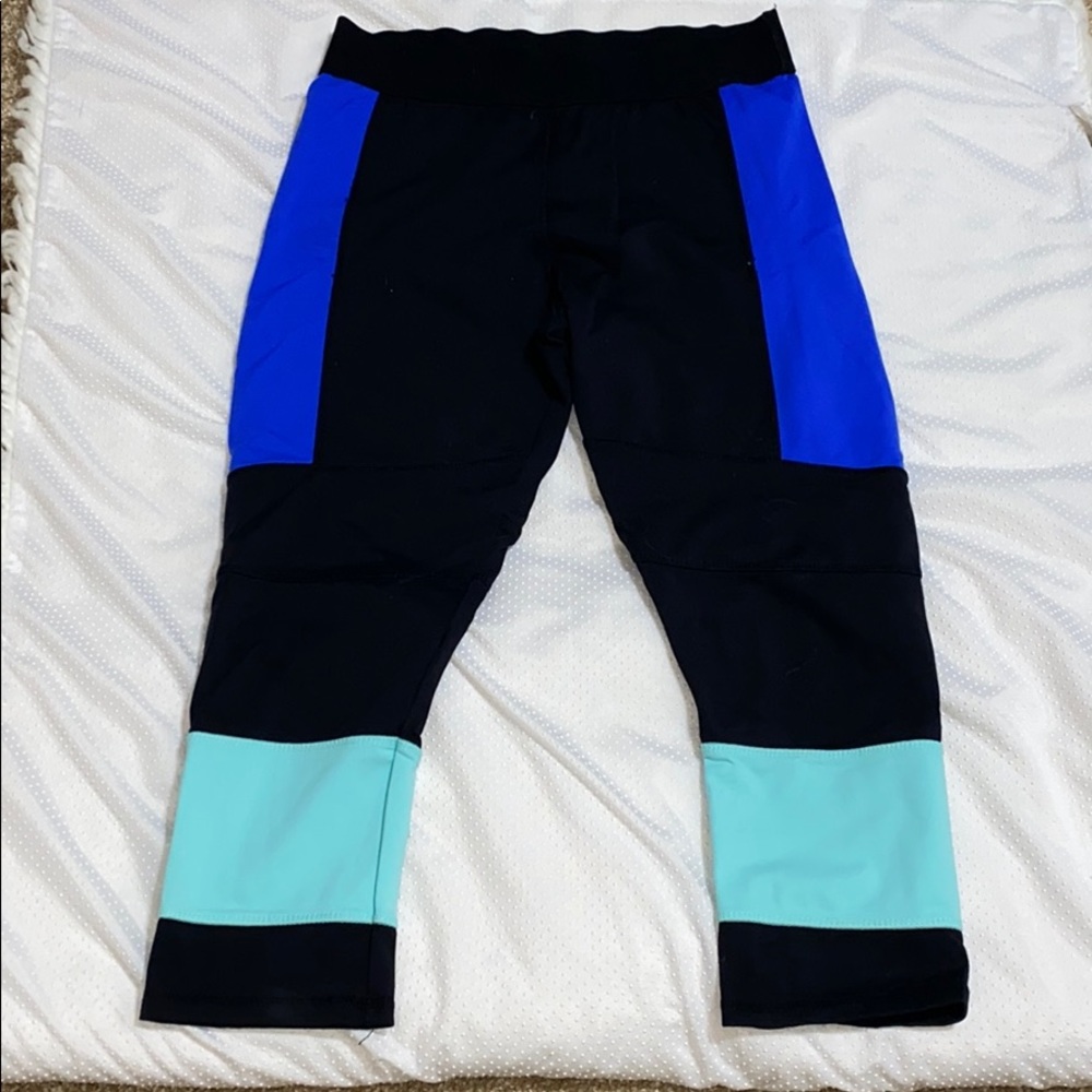 Workout capris